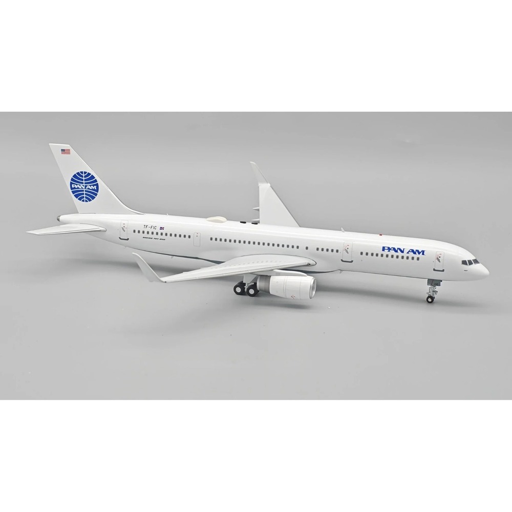 INFLIGHT/PAN AM /B757-200 "YANKEE CLIPPER"/ IF752PA0725 /TF-FIC /1:200/ NEW